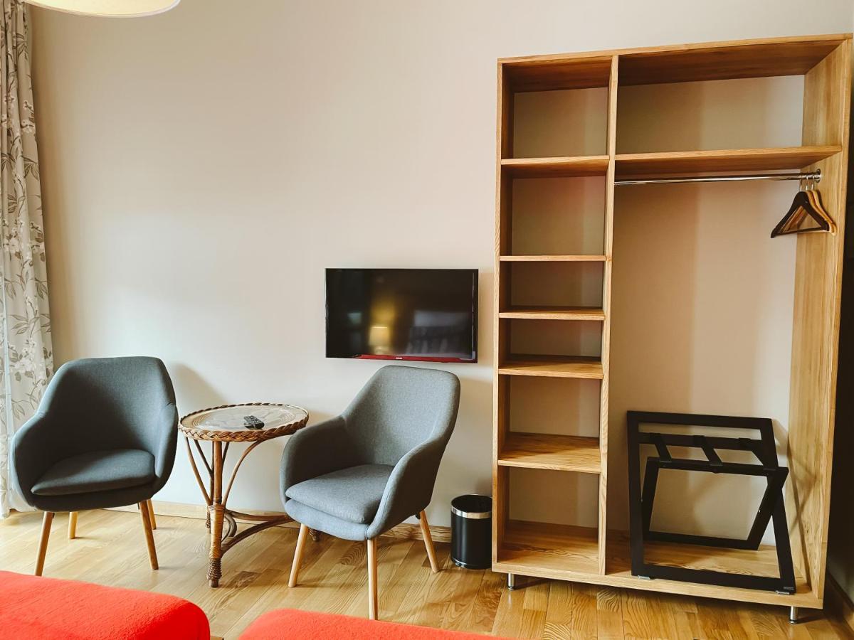 Hotel Benevilla Alūksne エクステリア 写真