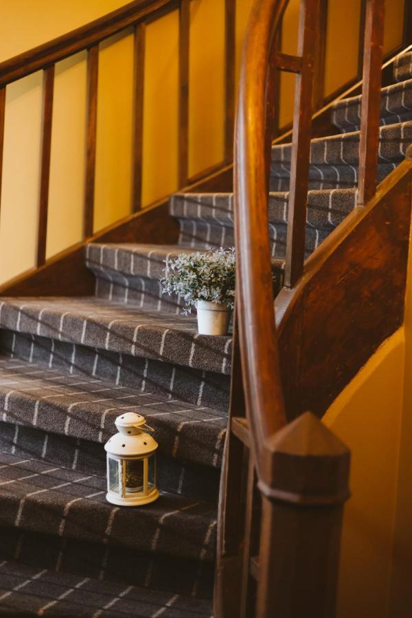 Hotel Benevilla Alūksne エクステリア 写真