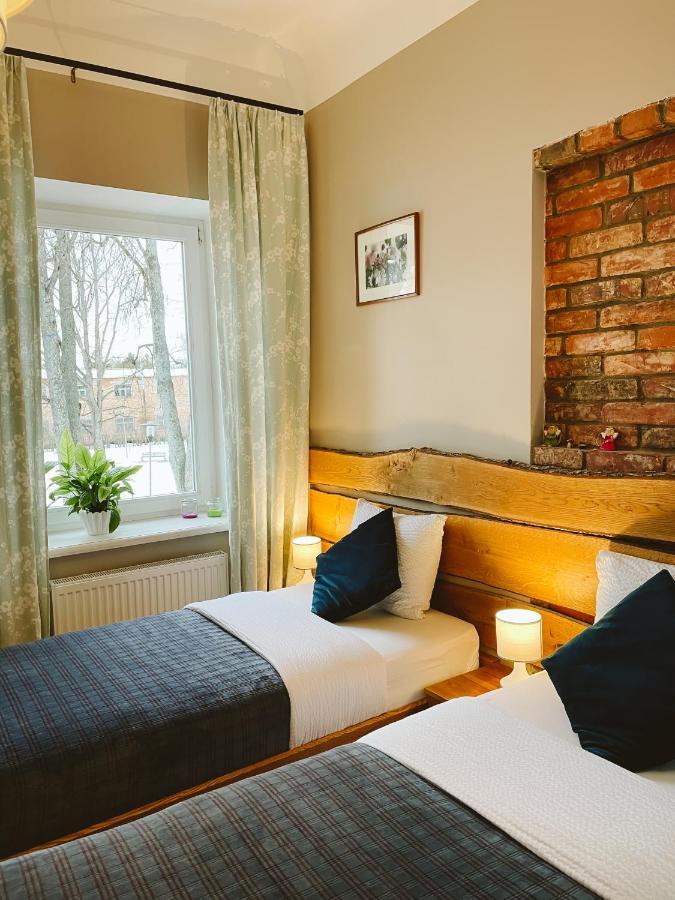 Hotel Benevilla Alūksne エクステリア 写真