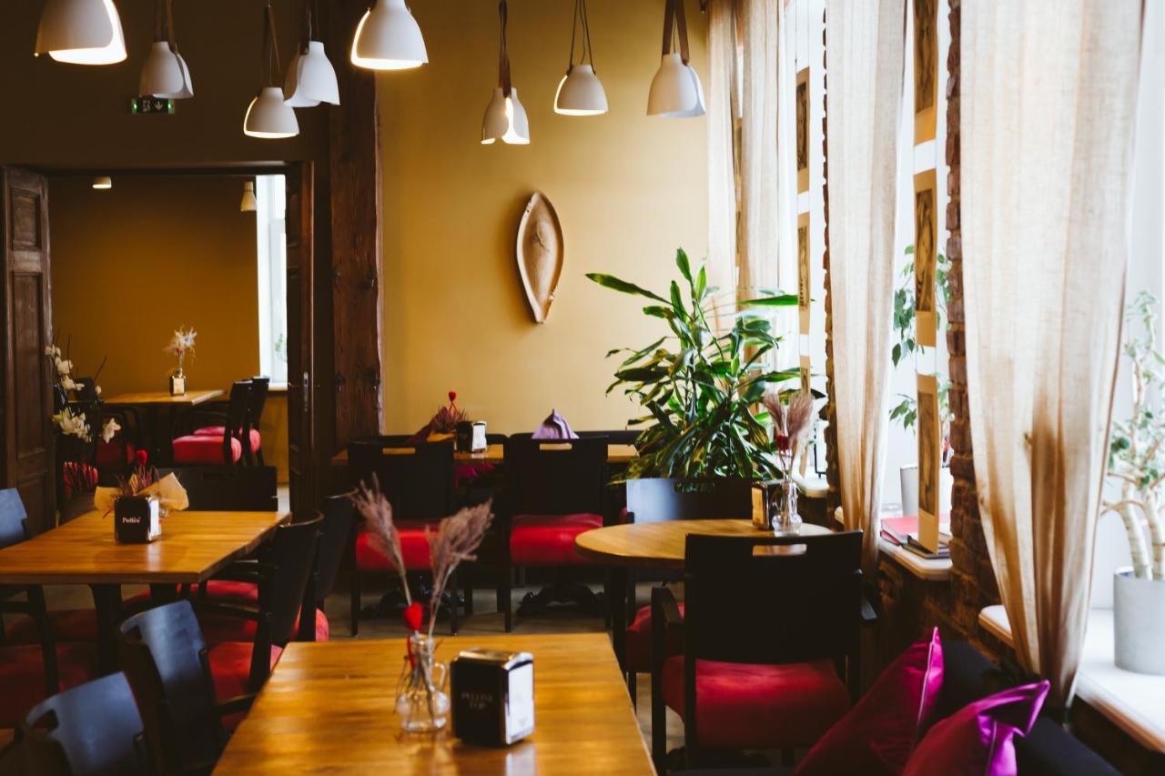 Hotel Benevilla Alūksne エクステリア 写真